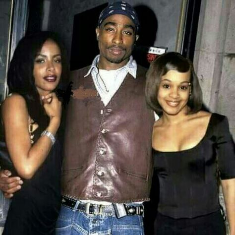 Whoa! Aaliyah Tupac, Lisa Lopes, Left Eye, Tupac, In A Relationship, Aaliyah, A Relationship