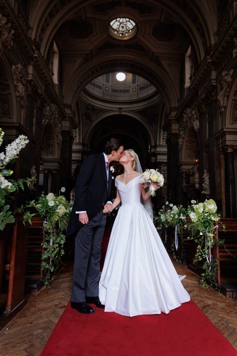 Phillipa Lepley bride Skylar | Phillipa Lepley Lancaster House, Church Wedding Dress, Couture Wedding Dress, White Italian, Bespoke Wedding Dress, House London, French Silk, Silk Tulle, Couture Dress