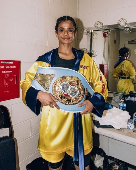 Ramla Ali #BlackLivesMatter on Instagram: "I was born to fight. Proud of my performance and grateful for my team. It was the best camp of my life but also the worst, having this horrific virus for the last 4weeks and two rounds of antibiotics and it still didn’t manage to shift, going into the ring lighter then how much I weighed on scales 🤦🏾‍♀️ Regardless we moved and the result was unanimous, IBF Intercontinental 122lb Champion at Madison Square Garden. 📸 @allenalcantara #greatnessiswith Ramla Ali, Square Garden, Madison Square Garden, Madison Square, My Team, Proud Of Me, The Worst, Black Lives Matter, Scales