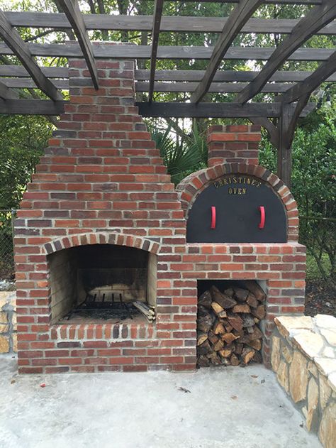 Bleckledge Family Wood-Fired Outdoor Brick Pizza Oven Outdoor Brick Pizza Oven, Pizza Oven Fireplace, Brick Pizza Oven Outdoor, Pizza Oven Plans, Outdoor Fireplace Pizza Oven, Brick Oven Outdoor, Chip Gaines, Outside Fireplace, Brick Bbq