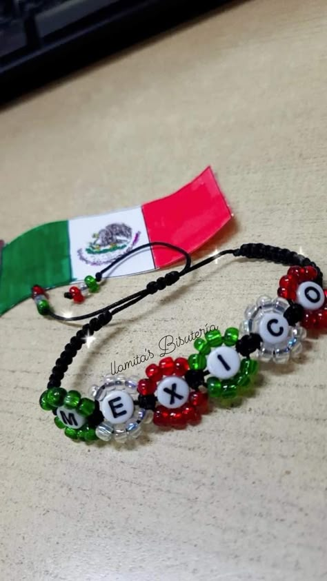 Mexico Bracelets, Mexican Bracelets, Chest Tattoo Ideas, Chest Hair, Diy Bracelets With String, Braided Bracelet Diy, Bracelets Handmade Diy, Bracelet Craft Diy, Beaded Bracelets Tutorial