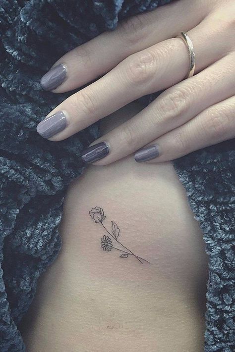 Long Quote Tattoo, Small Rose Tattoo, Muster Tattoos, Tattoos For Black Skin, Tattoo Trends, Rose Tattoos, Get A Tattoo, Love Tattoos, Mini Tattoos