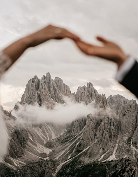 Natalya & Szymon • Love in the Clouds • A Romantic After-Wedding Dolomites Photoshoot - Naty Lizzy Photographer Dolomites Dolomites Wedding Photography, Dolomites Engagement, Dolomites Photoshoot, Wedding Dolomites, Snow Elopement, After Wedding Photoshoot, Outdoor Wedding Venue Ideas, Dolomites Wedding, Dolomites Elopement