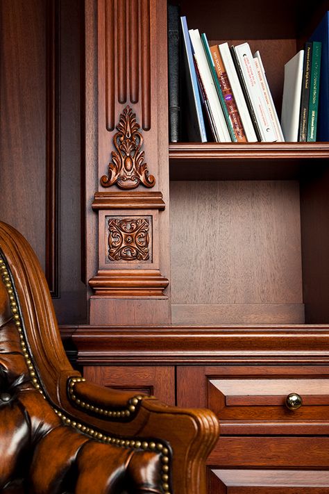 Carving Library Detail by WL Kitchen and Home Office Library Wood Design, Classic Library Design, Beautiful Home Library, Wood Business, Home Bars, Classic Bar, Home Library Design, Architectural Interior, Wooden Door Design