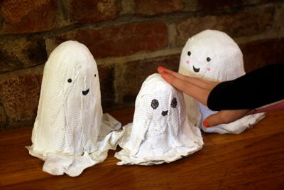 We made these papier-mâché ghosts last week and finally got around to putting on the faces. I know I could type paper mache, but it's not as fun. To make these: We made a paste (flour, water and white glue)... Paper Mache Halloween Diy, Paper Mache Ghosts Diy, Paper Mache Ghost, Glitterville Halloween, Paper Mache Crafts For Kids, Halloween Paper Mache, Paper Mache Paste, Angry Chicken, Paper Mache Pumpkins