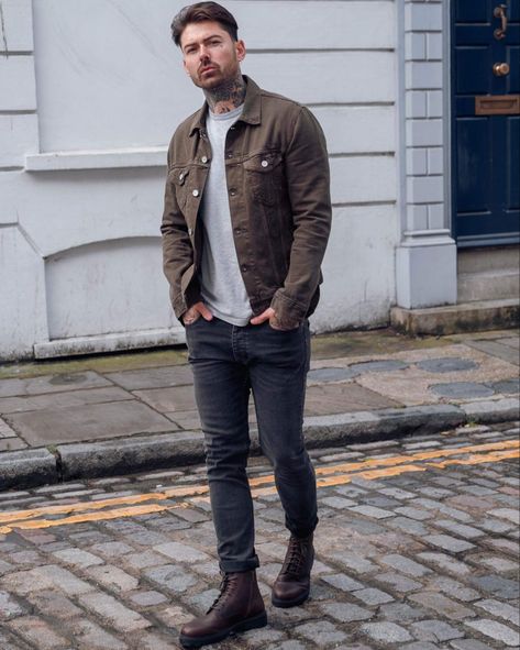 Men Black Jeans Outfit, Mens Style Casual Rugged, Casual Black Jeans Outfit, Outfit Ideas Black Jeans, Spring Mens Fashion, Rugged Mens Fashion, Black Jeans Outfit Casual, Black Jeans Outfit Spring, Black Jeans Outfit Ideas