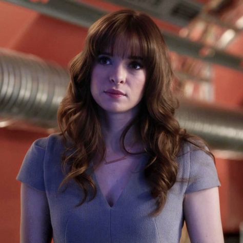 Daniel Panabaker, Caitlyn Snow, Dc Heroines, Flash Tv Series, Killer Frost, Danielle Panabaker, Kin List, Space Artwork, Supergirl And Flash