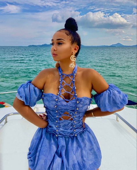 Jordy C, Jetset Babe, Celebrity Wigs, Celebrity Closet, Celebrity Magazines, Celebrity Updates, Celebrity Look Alike, Blue Cute, Chiffon Mini Dress