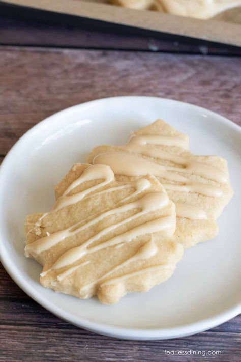 Maple Shortbread Cookies, Gluten Free Thanksgiving Sides, Maple Shortbread, Gluten Free Coconut Macaroons, Gluten Free Holiday Cookies, Gluten Free Pumpkin Spice, Gluten Free Halloween, Gluten Free Shortbread, Jenny Steffens Hobick