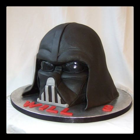 Darth Vader Cake Easy, Darth Vader Party, Darth Vader Cake, Star Wars Cake Toppers, Star Wars Birthday Cake, Star Wars Cookies, Star Wars Cake, Star Wars Birthday Party, Star Wars Birthday