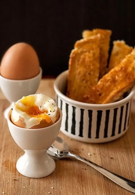 Boiled Eggs And Toast, National Toast Day, Toast Soldiers, Eggs And Toast, Eggs And Soldiers, Dippy Eggs, British Dishes, Eating At Night, Soft Boiled Eggs