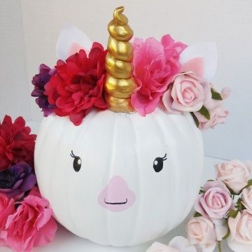 How To Make A Unicorn Pumpkin Pumpkin Decorating Ideas, Dekorasi Halloween, Unicorn Pumpkin, Pumpkin Decorating Contest, No Carve Pumpkin Decorating, Dog Pumpkin, Pumpkin Contest, Labu Halloween, Plastic Pumpkins