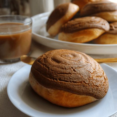 Coffee Buns Recipe, Coffee Buns, Chocolate Chip Loaf, Coffee Biscuits, Milk Bun, Bread Maker Machine, Bread Maker Recipes, Coffee Granules, Buns Recipe