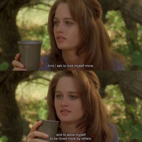 The Craft Sarah Hair, The Craft Robin Tunney, The Craft Quotes Movie, The Craft Movie Quotes, The Craft Aesthetic Sarah, The Craft Hairstyles, The Craft 1996 Aesthetic, Sarah The Craft Outfits, The Craft Edits