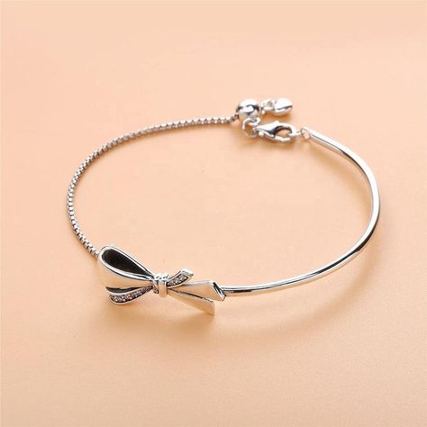 Silver Anklets Designs, Silver Bracelet Designs, Ring Couple, Anklet Designs, Pretty Jewelry Necklaces, Modern Gold Jewelry, Slider Bracelet, Fancy Jewellery Designs, Silver Bracelets For Women