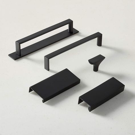 Damon Edge Black Drawer Pull + Reviews | CB2 Matte Black Kitchen Hardware, Black Kitchen Hardware, Kitchen Cabinets Color Combination, Black Cabinet Handles, Black Cabinet Hardware, Matte Black Kitchen, Black Drawer Pulls, Black Drawers, Modern Hardware