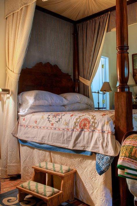 Four Poster Bed With Curtains, Furlow Gatewood, Vintage Bed Frame, 4 Poster Beds, Country Cottage Decor, Four Poster Bed, Country Cottage Style, Gorgeous Bedrooms, Four Poster