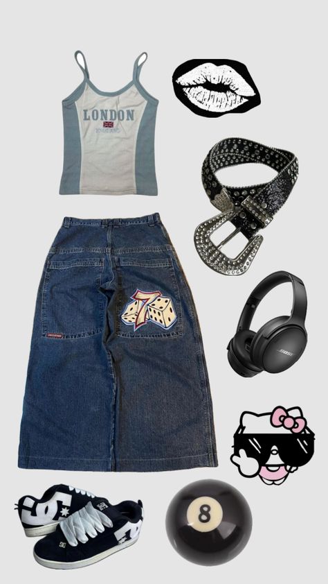 #baggy #outfit #fit #streetwear Baggy Outfits Girl Aesthetic, Baggy Indie Outfits, Baggy Grunge Outfit, Baggy Outfits Girl, Baggy Outfits, 2000s Outfit, Mean Women, Outfits Girl, Grunge Outfit