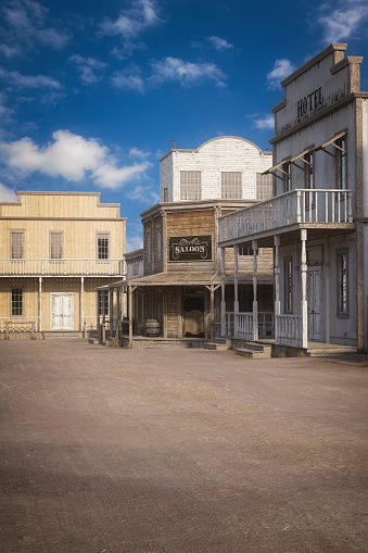 Western Town Buildings, Western Ghost Town, Dark Cowboy, Western Images, Western Architecture, Yard Fountain, Cowboy Town, Animal Pictures For Kids, Old West Saloon