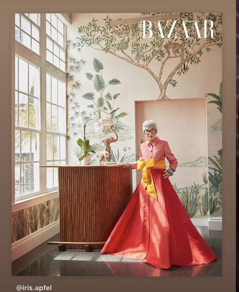 Fashion Costume Ideas, The Colony Hotel, Palm Beach Style, Playroom Ideas, International Style, Advanced Style, Fashion Costume, Look In The Mirror, Harpers Bazaar