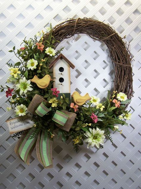 Nerdy Boyfriend, Birdhouse Wreath, Rustic Snowman, Dekoratívne Vence, Handsome Husband, Rustic Christmas Wreath, Diy Spring Wreath, Christmas Wreaths Diy Easy, Diy Winter