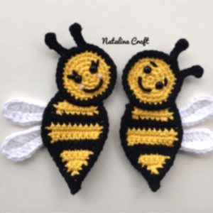 Crochet Bee Applique, Bee Family, Crochet Puff Flower, Crochet Applique Patterns Free, Crochet Sheep, Crochet Baby Hat Patterns, Confection Au Crochet, Crochet Flowers Free Pattern, Crochet For Beginners Blanket