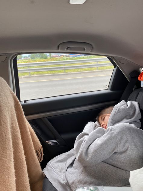 Car Sleeping Aesthetic, Sleeping In The Car Aesthetic, Asleep Aesthetic, Sleeping In Car, Sleep In Car, Sleeping In Your Car, Princess Car, Passenger Princess, Six Girl