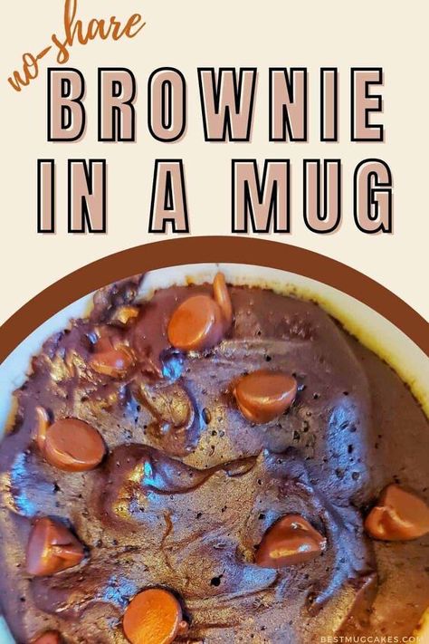 Brownie For One, Easy Microwave Desserts, Chocolate Chip Mug Cookie, Healthy Chocolate Mug Cake, Quick Yummy Desserts, Mug Cake Recipes, Microwave Brownie, Mug Brownie, Chocolate Chip Mug Cake