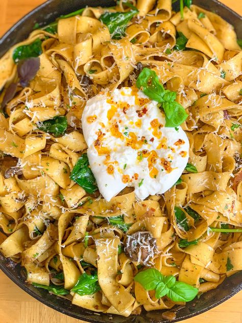 Papardelle Burrata, Black Garlic Pasta, Pappardelle Burrata, Pappardelle Recipe, Pasta And Cheese, Veg Meals, Pancetta Pasta, Pappardelle Pasta, Going Nowhere