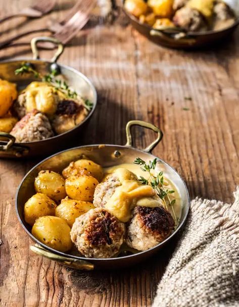 Recepten uit de Belgische keuken | Spar Colruyt Group Bagels, Ricotta, Meatballs, Potato Salad, Comfort Food, Sauce, Salad, Ethnic Recipes, Van