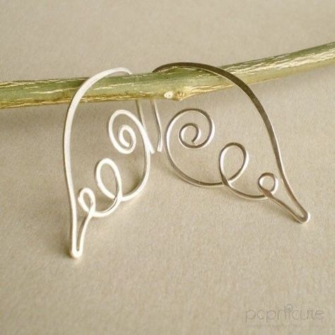 Bead People, Diy Ring, Artisan Jewelry Handmade, Bijoux Fil Aluminium, Angel Wing Earrings, Diy Wire Jewelry, Heart Chain, Wire Work Jewelry, Work Jewelry