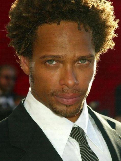 Gary Dourdan, Csi Las Vegas, Black Actors, Black Hollywood, Beautiful Man, Famous Faces, Suit And Tie, American Actors, Belle Photo