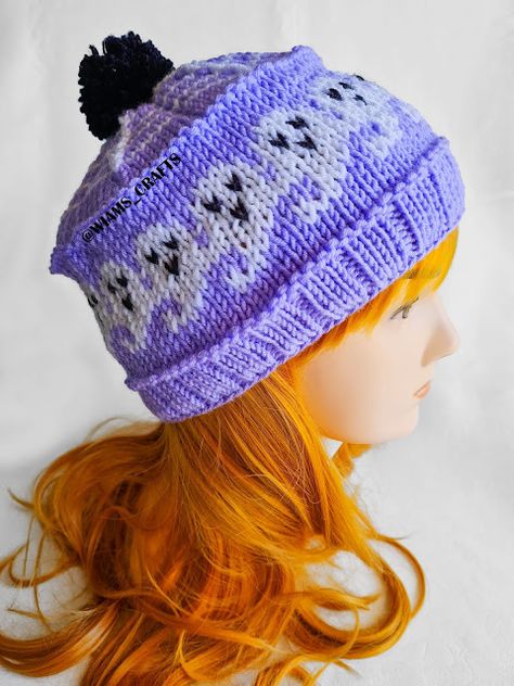 Spooky Hat Ideas, Crochet Halloween Hats, Crochet Halloween Hat, All Free Knitting, Hat Free Knitting Pattern, Ghost Hat, Fall Knitting Patterns, Knitting Things, Animal Knitting