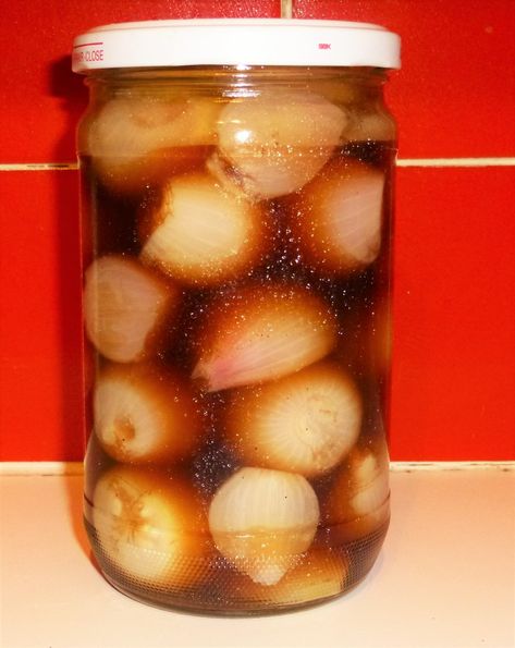 Preserved Balsamic Pickled Shallots Recipe Shallot Recipes Healthy, Shallots Recipe, Pickle Onions Recipe, Balsamic Vinegar Recipes, Shallot Recipes, Pickled Shallots, Balsamic Onions, Best Pickles, Pickled Garlic