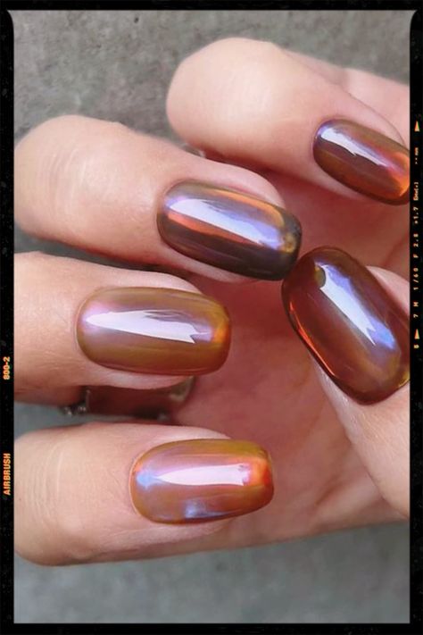 Fall Nails Gradient, Amber Chrome Nails, Amber Nails Ombre, Fall Nails Abstract, Jelly Nails Fall, Dark Orange Chrome Nails, Autumn Toe Nails, Amber Nails Design, Amber Nails