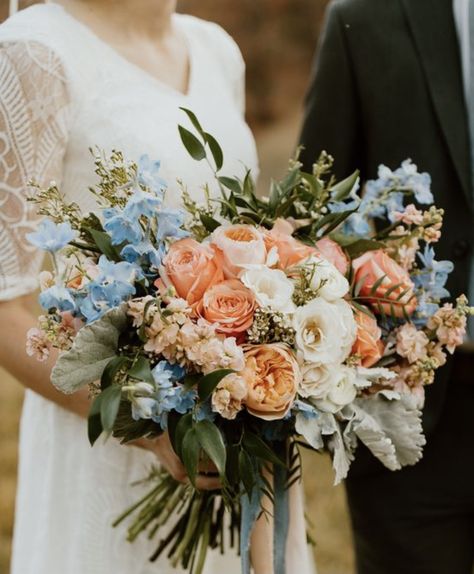 Blue Orange Weddings, Blue Fall Wedding, Orange Wedding Bouquet, Deco Pastel, Baby Blue Weddings, Orange Bouquets, Burnt Orange Weddings, Orange Wedding Flowers, Blue Wedding Bouquet