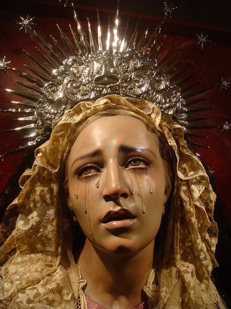 Crying Virgin Mary Marian Apparition, Art Sacre, Our Lady Of Sorrows, Mother Mary, Pulp Fiction, Religious Art, The Head, Our Lady, Virgin Mary