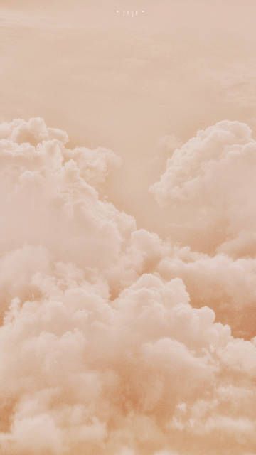 Beige Clouds Aesthetic, Beige Clouds Wallpaper, Light Cream Wallpaper, Wallpaper Creme, Cream Astethic Wallpaper, Cream Wallpaper Aesthetic, Creme Aesthetic, Beige Clouds, Cream Wallpaper