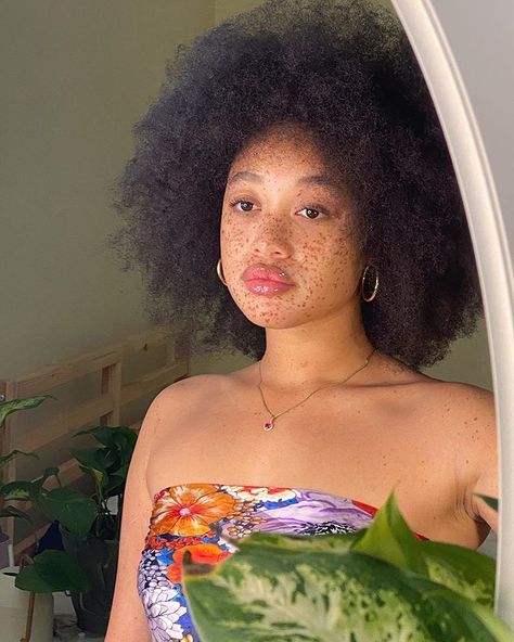 Salem Mitchell, Ig Baddie, Baddie Fashion, Curly Clip Ins, Drawing Inspo, Fly Girl, Long Curly Hair, Big Hair, Pretty Face