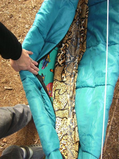 Hammock Life, Hammock Underquilt, Camping Couple, Diy Hammock, Camping Diy, Camping Must Haves, Camping Hammock, Camping Shower, Camping Guide