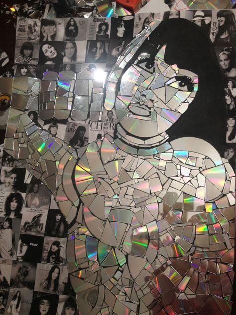 Broken CD mosaic by Cecilie Redding. Broken Mirror Projects, Fragments Art, Cd Mosaic, فن الرسم بالمسامير, Cd Artwork, Art Alevel, Swans Art, Gcse Art Sketchbook, Recycled Art Projects