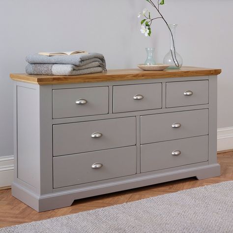 Living Room Chest, Grey Chest Of Drawers, Furniture Craft, Wide Chest Of Drawers, Grey Bedroom Furniture, Build Furniture, Oak Bedroom Furniture, Painted Bedroom Furniture, Bedroom Chest Of Drawers