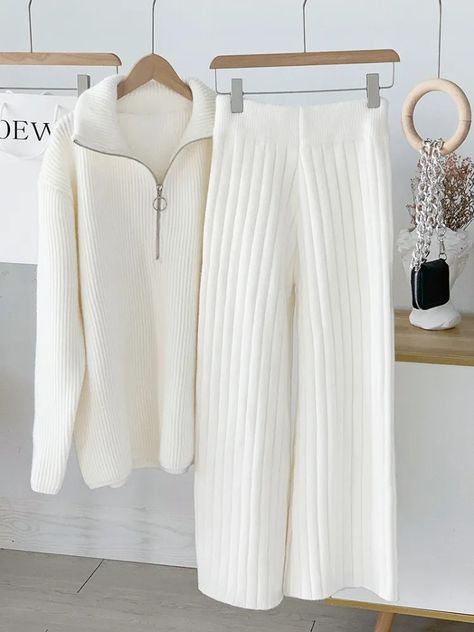 Women Pants Suit, Suit White, Pantsuits For Women, Zippered Sweater, Pants Suit, Women Pants, Junior Outfits, Type Of Pants, Sweater Set