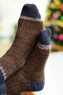 Men Socks Pattern, Malabrigo Sock, Crochet Socks Pattern, Debbie Macomber, Sock Knitting, Socks Pattern, Sock Knitting Patterns, Crochet Socks, Knitted Slippers