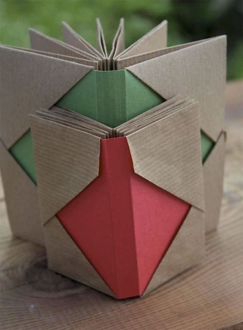 Box Origami, Origami Book, Bookbinding Tutorial, Accordion Book, Folding Origami, 카드 디자인, Up Book, Book Folding, Paper Book