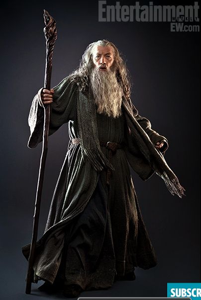 Gandalf the Grey in a publicity photo for The Hobbit. Lotr Costume, Hobbit An Unexpected Journey, John Howe, Gandalf The Grey, The Hobbit Movies, Ian Mckellen, An Unexpected Journey, The Two Towers, Fellowship Of The Ring