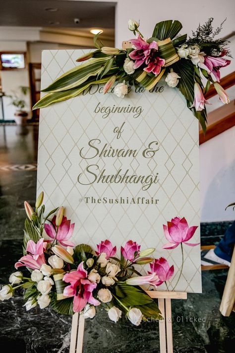 Name Boards For Wedding, Engagement Standee, Name Board For Engagement Entrance, Welcome Board Engagement Entrance, Sunboard Design For Wedding, Wedding Standee Design Ideas, Welcome Board With Flowers, Wedding Boards Signs Entrance Indian, Engagement Name Board