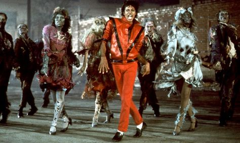 Thriller Wallpaper, Thriller Illustration, Thriller Mj, Thriller Halloween, Thriller Zombie, Michael Jackson Poster, Best Short Films, Michael Jackson Thriller, Zombie Costume