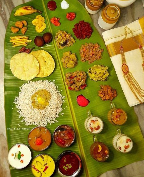 #onam #sadhya #thiruvonam #food #taste #photography #ideas #culture #traditions #keralam# god's own country From instagram..... Kerala Sadhya Photography, Sadhya Photography, Onam Sadhya Photography, Onam Food, Taste Photography, Onam Kerala, Onam Sadhya, God's Own Country, Onam Festival