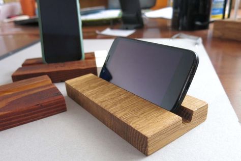 DIY Wooden Phone Stand: 7 Steps Diy Wood Phone Stand, Diy Cell Phone Stand, Diy Phone Stand, Wooden Phone Stand, Wooden Phone Holder, Wood Phone Holder, Wood Phone Stand, Desk Phone Holder, Iphone Holder